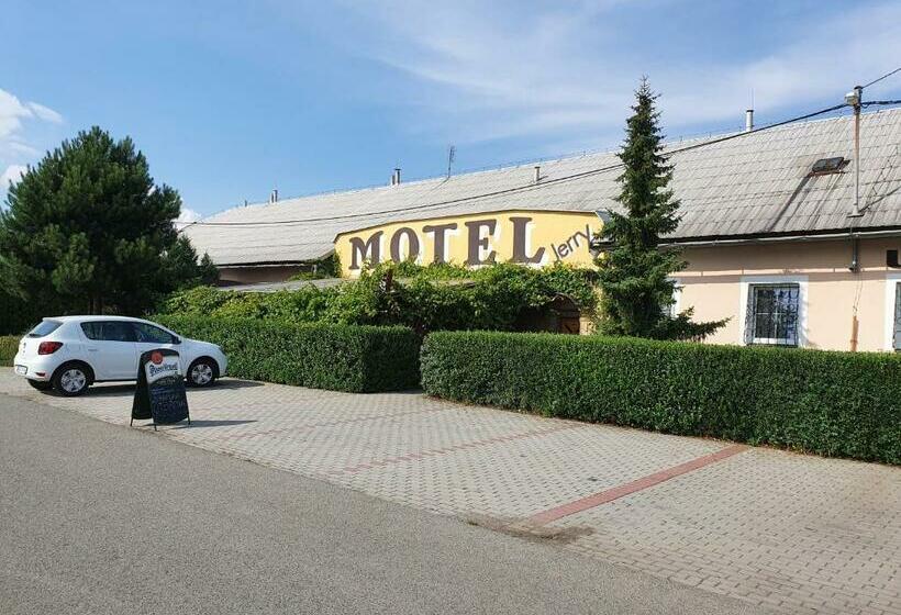 Мотель Penzion Duhet
