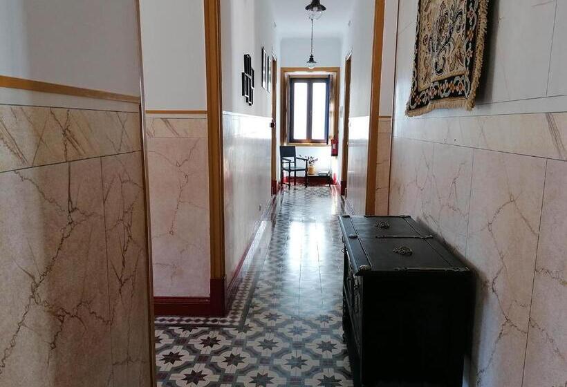 بنسيون A Casa Da Vila