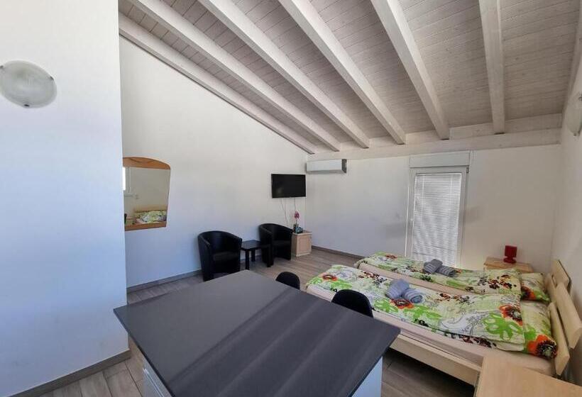 بنسيون Bellinzona Rooms