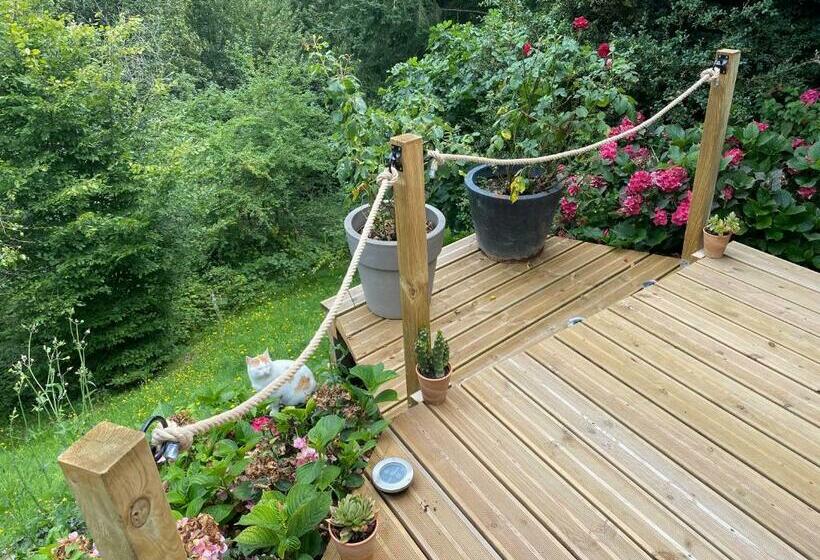 פנסיון La Chambre D Hotes De Marie Indépendante Et Sa Terrasse Avec Vue Panoramique Proche Alpes Mancelles