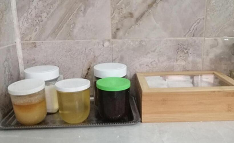 膳宿费 Check In Kaya