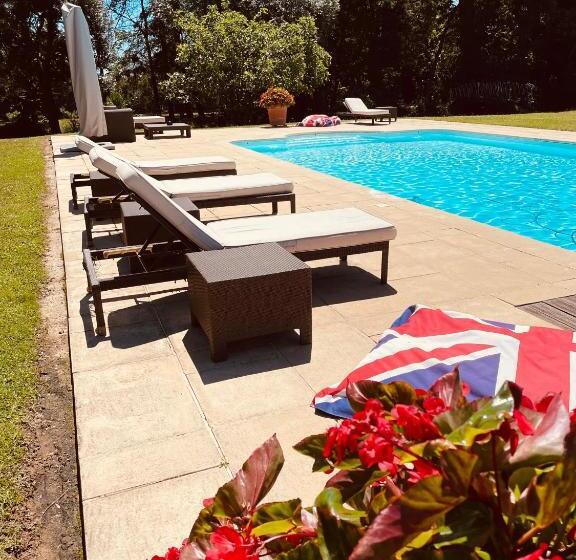 Пансион Château De Beauchamp  La Chapelle De Guinchay