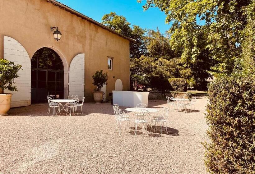 Пансион Château De Beauchamp  La Chapelle De Guinchay