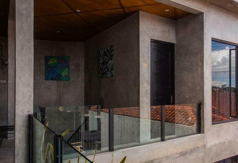 ペンション Escotel Vanili Guest House