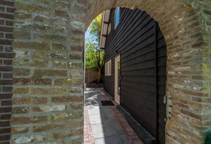 بنسيون Job Baster Huisje