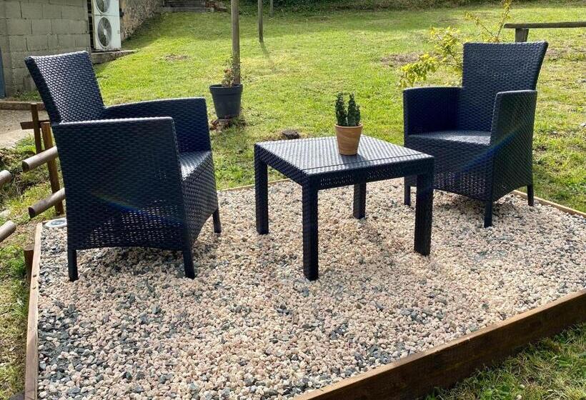 بنسيون La Chambre D Hotes De Marie Indépendante Et Sa Terrasse Avec Vue Panoramique Proche Alpes Mancelles