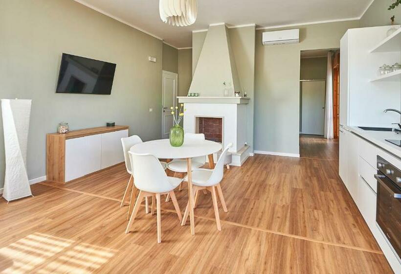 Пансион Lapilanoa Suite & Pool