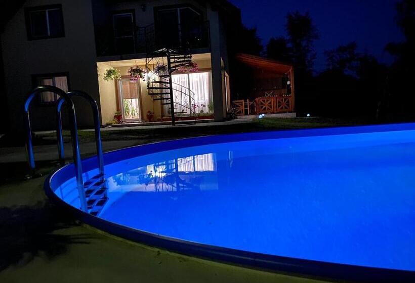 펜션 Matyas Vendeghaz