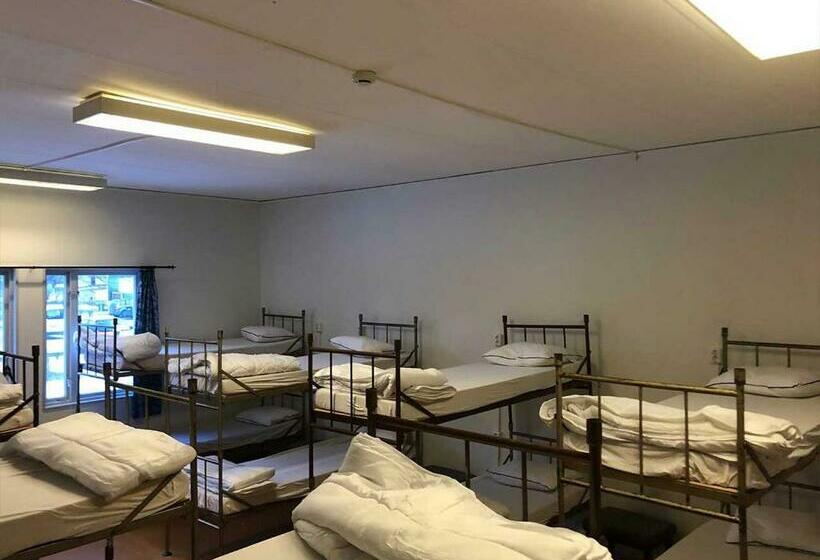 פנסיון Nya Sportlet!