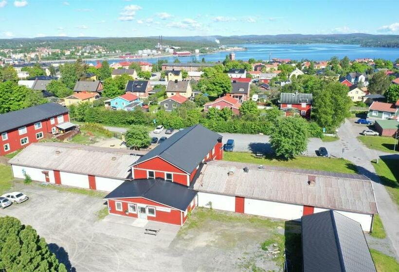 פנסיון Nya Sportlet!