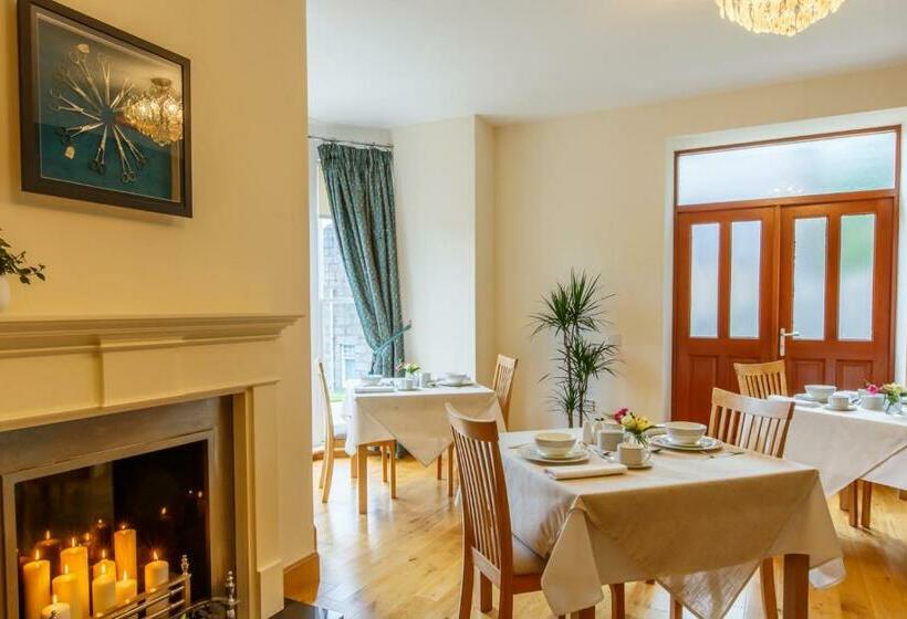 펜션 St Andrews House