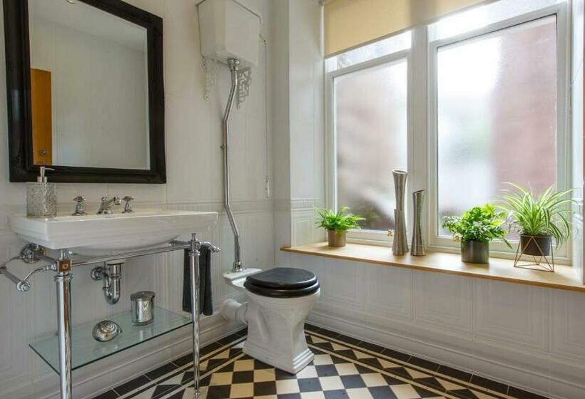 بنسيون St Andrews House