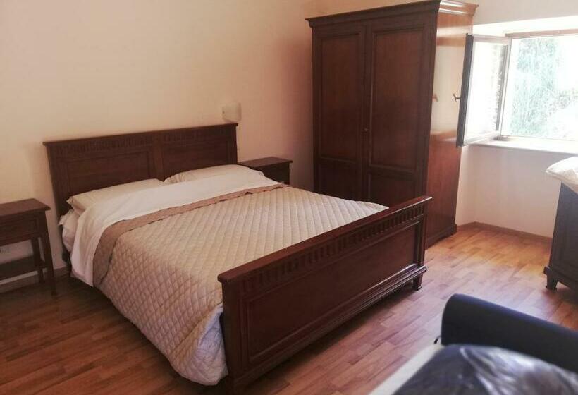 Пансион Trattoria Cognigni