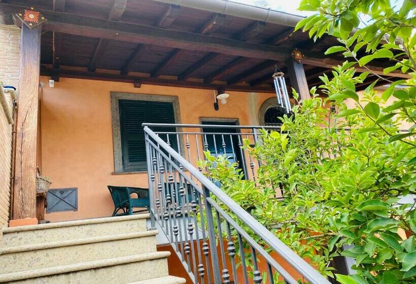 بنسيون Villa Mariposa