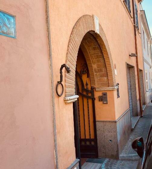 بنسيون Villa Mariposa