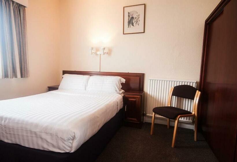 پانسیون Villa Nova