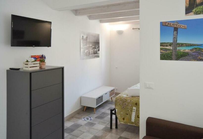 Quattroquarti Stradivari Home