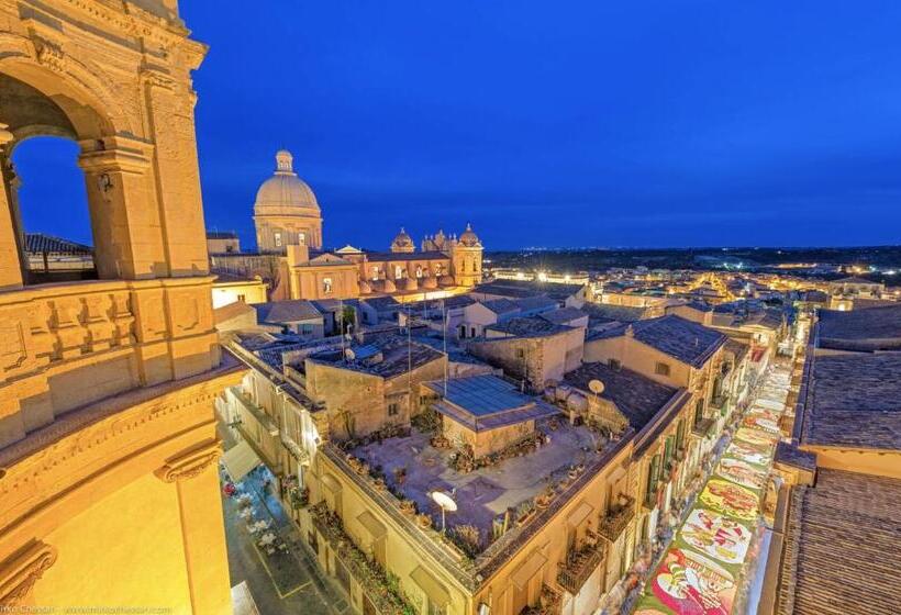 Quattroquarti Stradivari Home