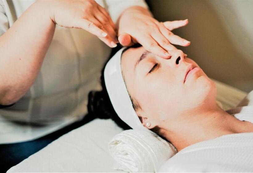 리조트 Ixmukané Hotel & Spa