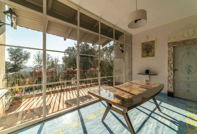 リゾートホテル Villa Ortensia D Avalos