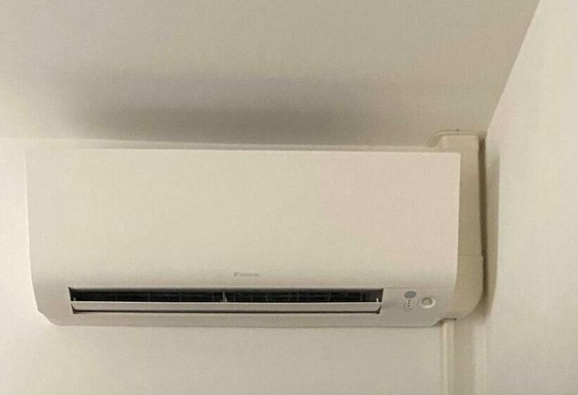 B&b Du Couvent, Chambre Aux Paons