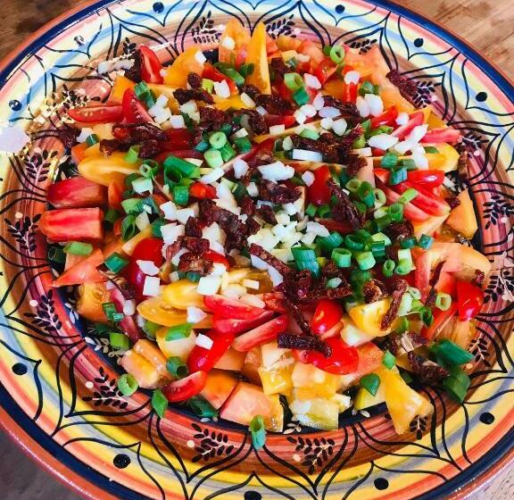 مبيت وإفطار Aux Couleurs De Commarin Chambres D Hôtes