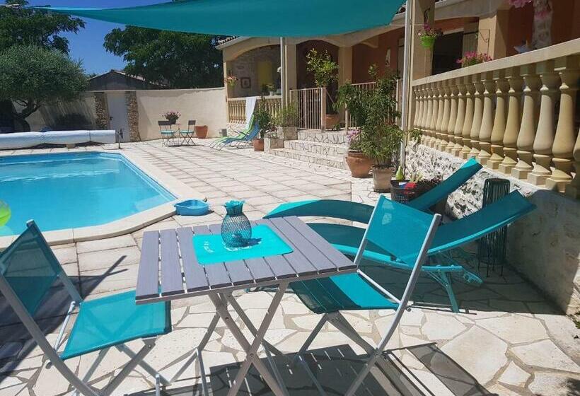 住宿加早餐 Chambre D Hotes à 4 Kms D Uzes Chez Nadou