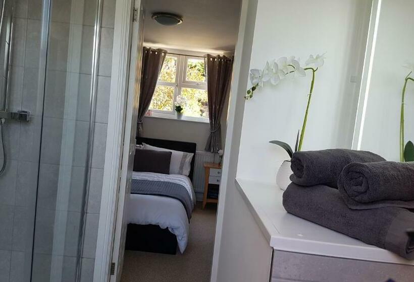 צימר Debonair Bnb @33