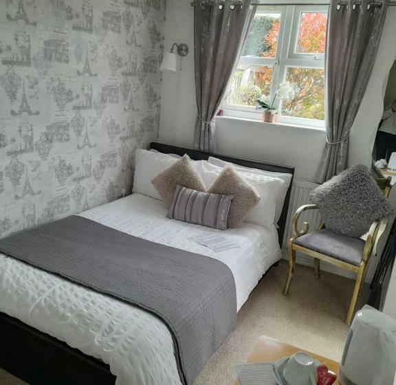 צימר Debonair Bnb @33