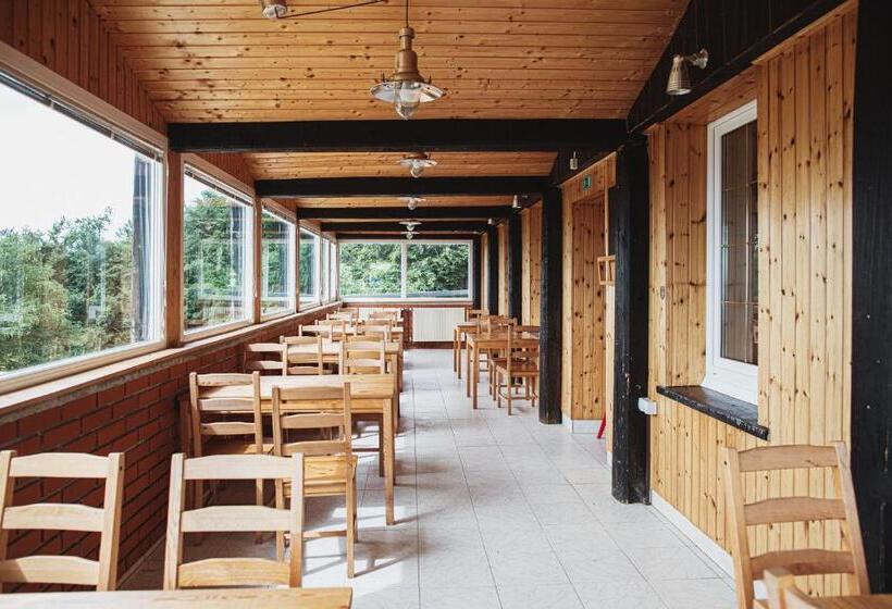 تختخواب و صبحانه Dom Na Slivnici