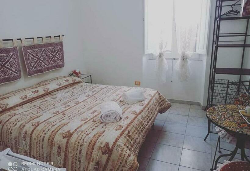 住宿加早餐  I Colori Di Iglesias