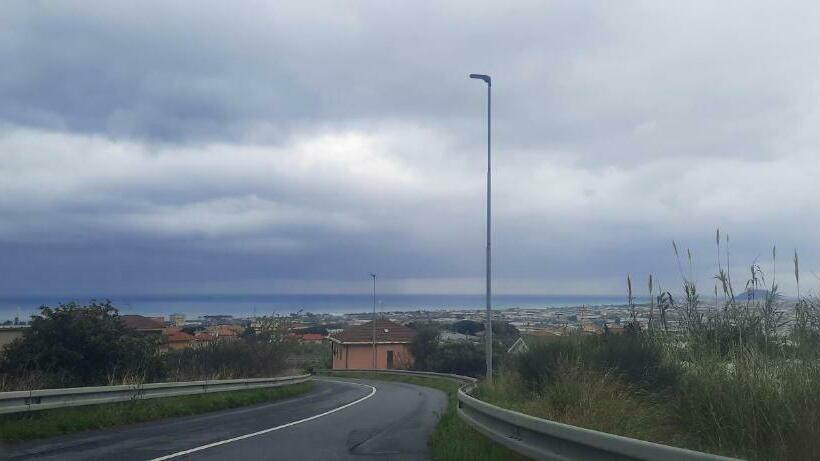 مبيت وإفطار La Gallina Nel Castello Citr Oo9002 Beb Oo11