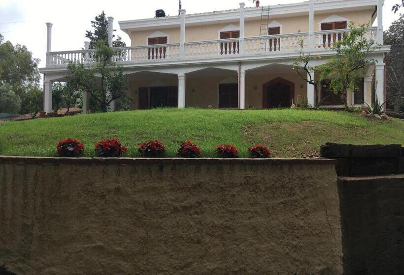 مبيت وإفطار La Gallina Nel Castello Citr Oo9002 Beb Oo11