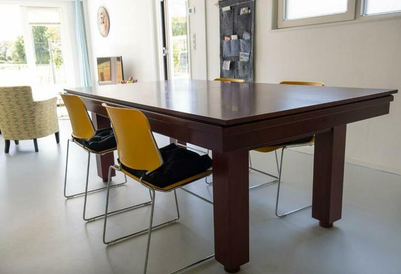 住宿加早餐 Tulpenhoek