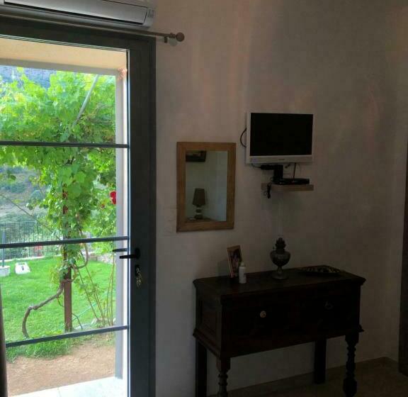 민박 Villa Capraghjese