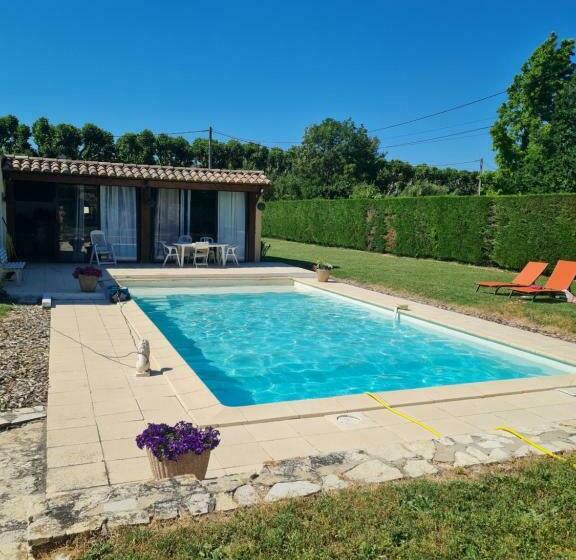 ベッドアンドブレックファースト Villa Marie