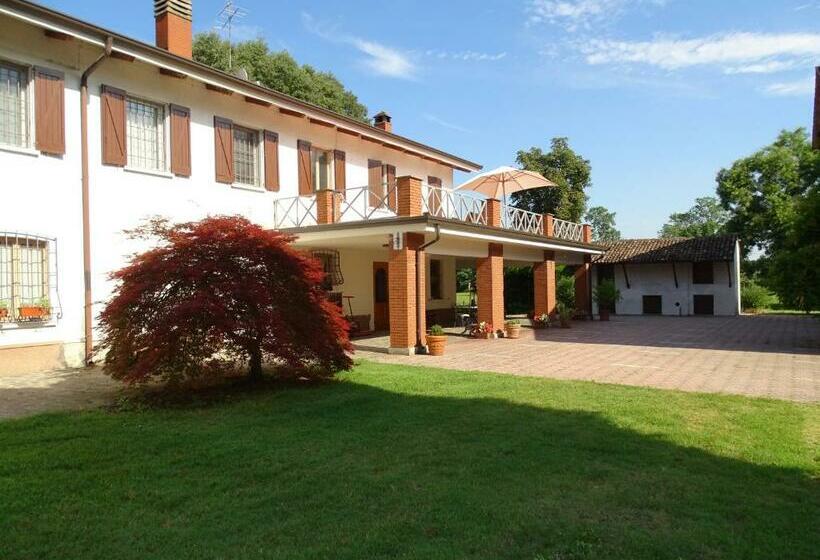 فندق Corte Isolo