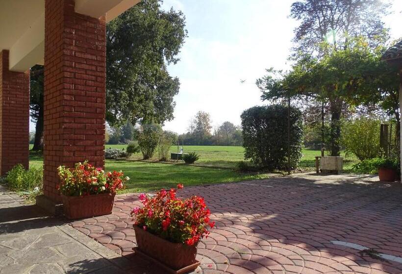 فندق Corte Isolo