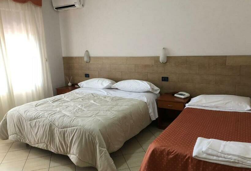 호텔 Scogliera Azzurra