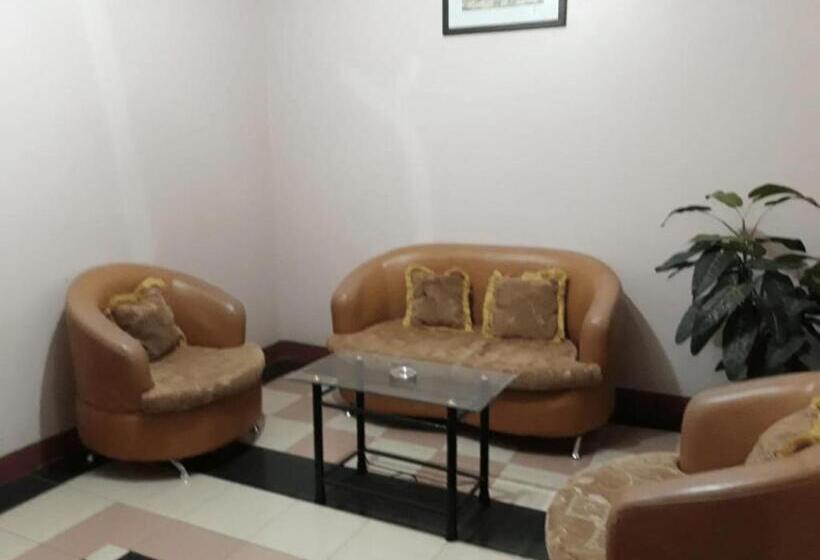 ホテル Parewisata