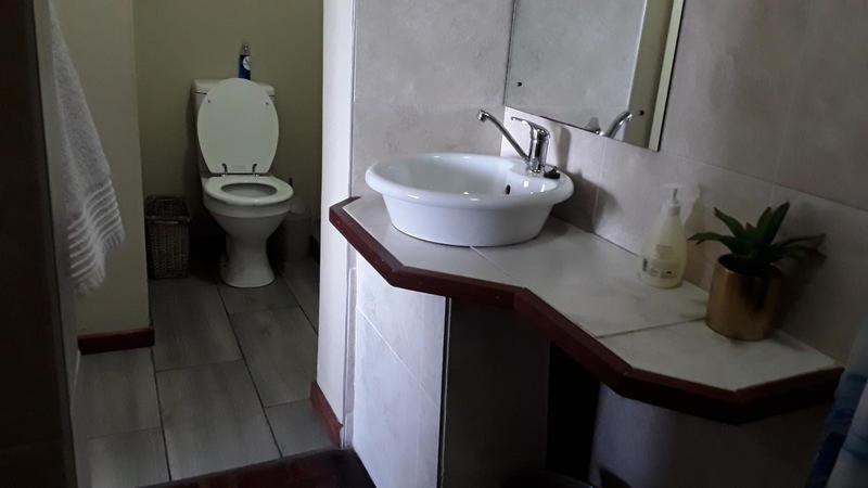 펜션 12 On Beach Guest House