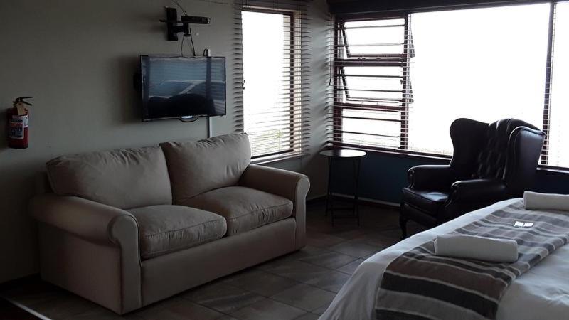 פנסיון 12 On Beach Guest House