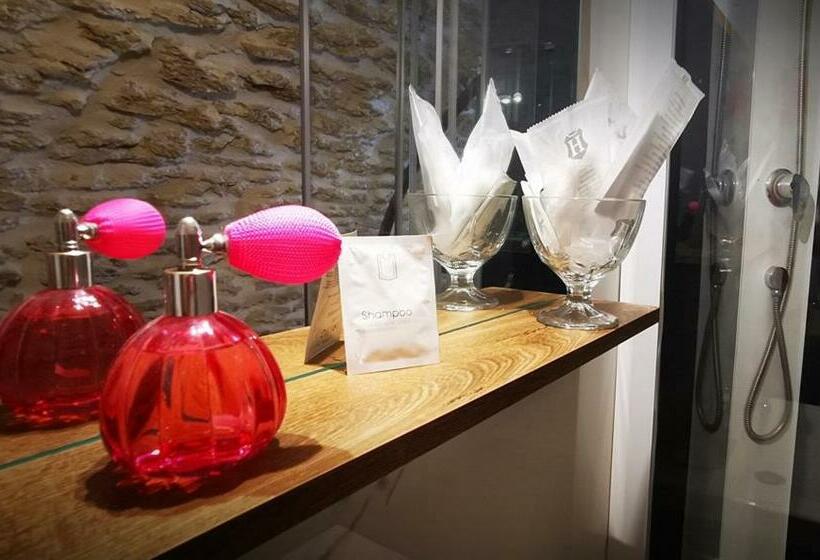 膳宿费 Chambre D Hote De Charme Avec Plein D Authenticité Du 13 ème Siècle