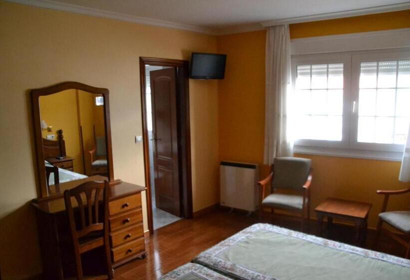 Пансион Hostal O Portiño