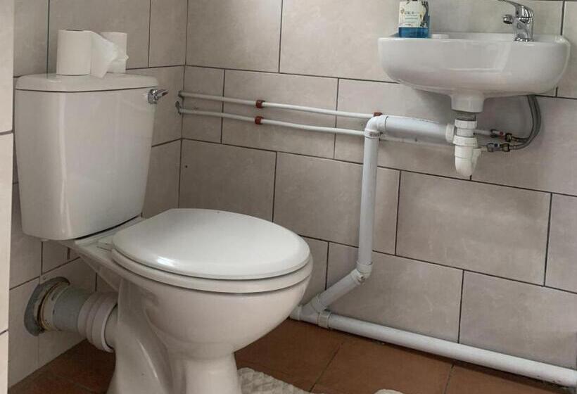 پانسیون Kingsworth Inn Port Elizabeth