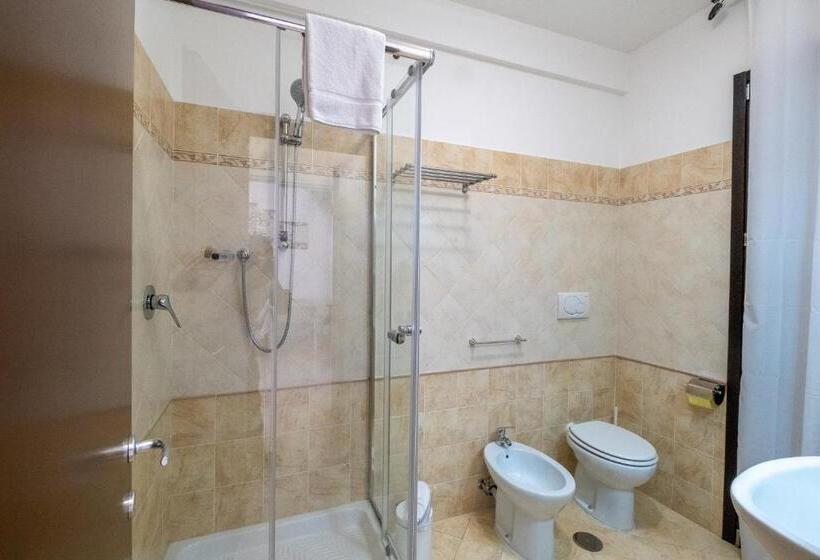 بنسيون La Casa Di Lally