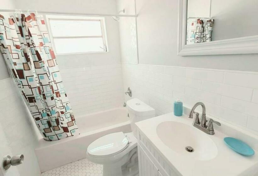 بنسيون La Casona Azul