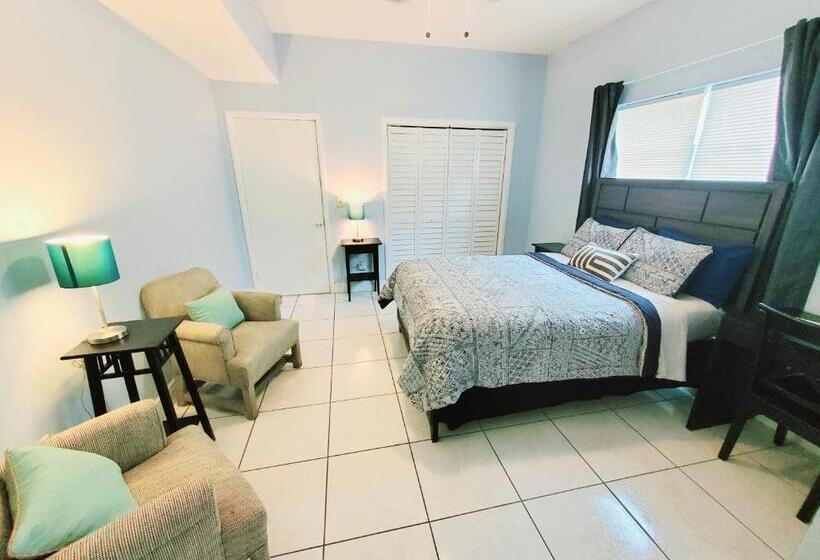 بنسيون La Casona Azul