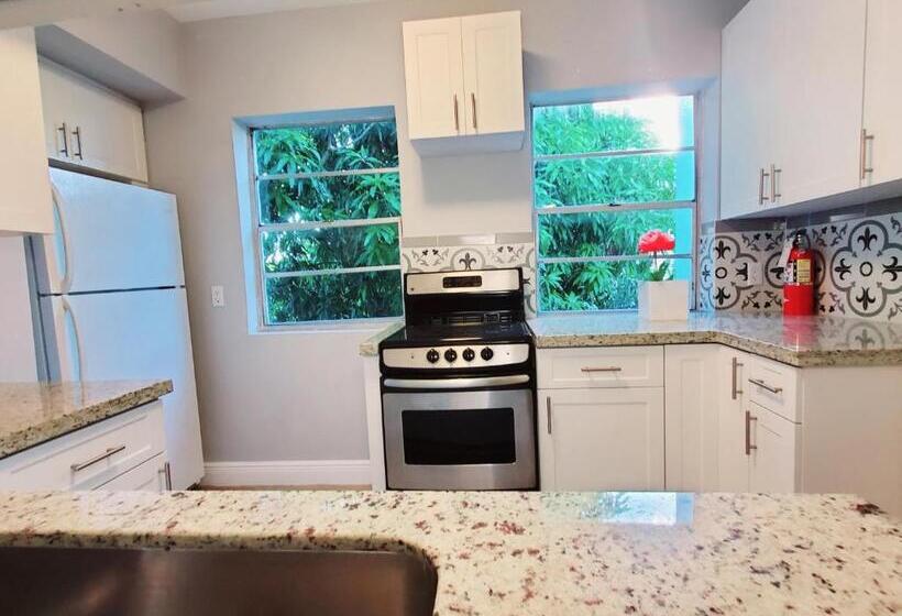 بنسيون La Casona Azul