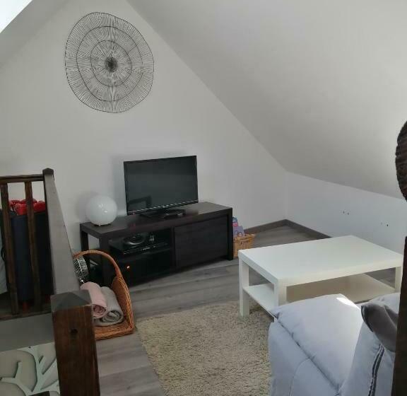 بنسيون Le Clos Du 51   Chambres D Hôtes